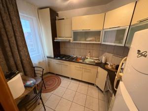 Proprietar zona Kaufland Apartament 3 camere, 2 bai, 1 loc de parcare, etaj 1 complet mobilat - imagine 4