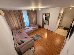 Proprietar zona Kaufland Apartament 3 camere, 2 bai, 1 loc de parcare, etaj 1 complet mobilat - imagine 3