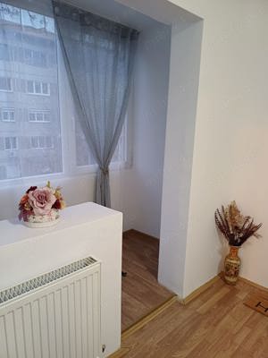 Proprietar, inchiriez apartament 2 camere, zona Circumvalatiunii - imagine 6