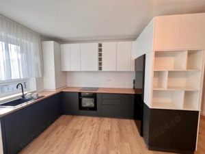 AA 930 De închiriat apartament cu 3 camere în Tg Mureș - Maurer - imagine 3