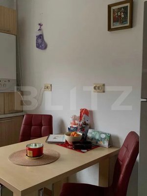 Oferta! Apartament generos de 3 camere, decomandate, 75 mp, zona VIVO - imagine 2