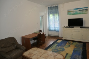 Apartament 2 camere la casă, central - Podgoria, parter înalt - imagine 2