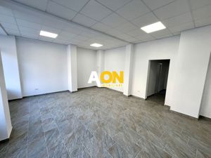 Spațiu Comercial, Trafic Pietonal, Complet Renovat - imagine 3