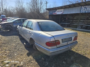 Dezmembrez Mercedes-Benz E 200 an 1996 tip 111.942 i perfecta stare de functionare - imagine 9