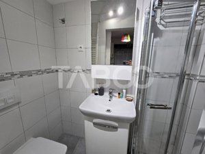 Apartament de vanzare la casa 2 camere pivnita curte comuna Lazaret - imagine 8