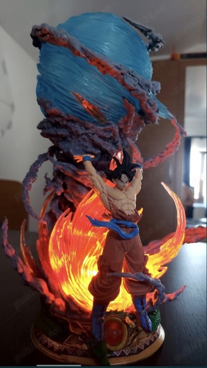 Figurina Goku 25cm - imagine 4