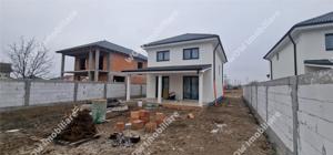 Casa cu 4 camere 3 bai si 390 mp teren de vanzare in Sibiu - imagine 4