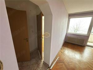 Apartament cu 3 camere | Micro 15 - imagine 11