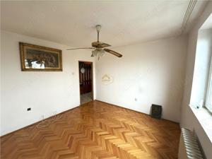 Apartament cu 3 camere | Micro 15 - imagine 10