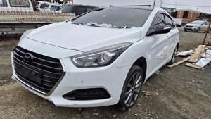 Dezmembrez Hyundai i40 1.7tci 2015 - imagine 7