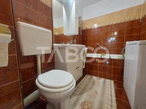 Apartament de vanzare 4 camere 2 bai zona Strand etaj intermediar - imagine 7