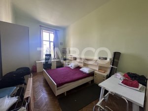 Apartament la casa 85 mp utili 3 camere la parter zona Sub Arini - imagine 3