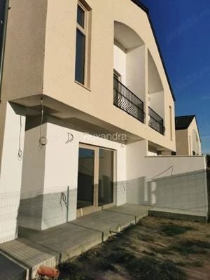 Vila 4 camere,curte, parcare, Constanta, Zona Tomis Nord Carrefour - imagine 11