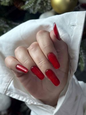 Pun unghii cu gel zona Dristor-Titan 