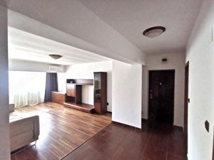 Persoana fizica vand apartament 3 camere decomandat, 95 mp,Visan