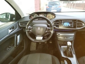 Peugeot 308 1,6 benzina model scurt 