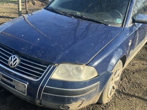 Dezmembrez passat b5.5