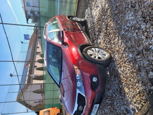 Kia Sorento 2.2 automata 7 locuri - imagine 6 Kia Sorento 2.2 automata 7 locuri - imagine 6