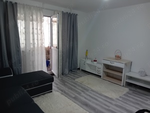 Închiriez apartament  - imagine 3