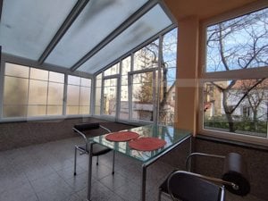 Apartament 2 camere, antreu spatios, 3 terase- una inchisa, garaj, zona Medicina - imagine 10