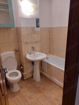 Apartament cu 2 camere de inchiriat - imagine 2