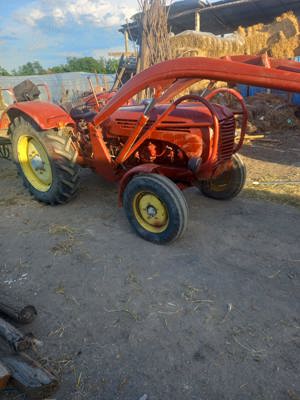 vând tractor stayer 