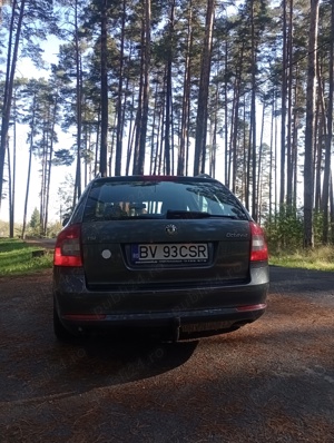 Skoda Octavia break face lift din 2010 - imagine 5