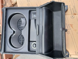 De vănzare suport pahare brichetă scrumieraetc Mercedes