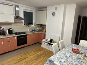 Budai - Vanzare apartament 3 camere - Str. Panselutelor