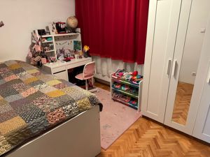 Budai - Vanzare apartament 3 camere - Str. Panselutelor - imagine 12