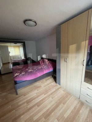 Casa de vanzare, cu 6 camere, 240 mp, 700mp teren, zona Valea Ghinzii - imagine 9