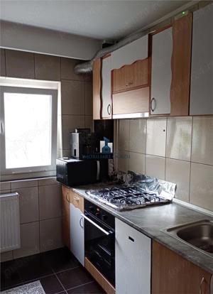 Vanzare Apartament 2 Camere Semidecomandat Bdul.Ctin.Brancoveanu - imagine 2