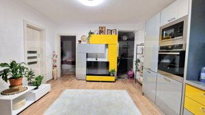 Apartament 3 camere, 63mp, panorama, parcare, zona Stejarului - imagine 4