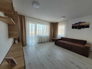 Apartament modern, 3 camere.decomandate, Tractorul