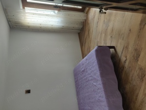 Închiriez apartament cu 3 camere  