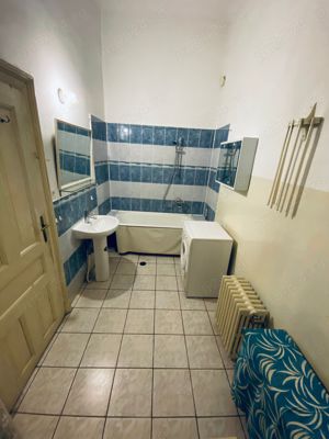 De vânzare apartament 3 camere zona istorică central -Piata Romanilor - imagine 5