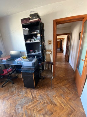  Zona Dacia, 3 camere,  52 mp util, balcon, boxă în CF, preț 76000 euro negociabil   - imagine 4