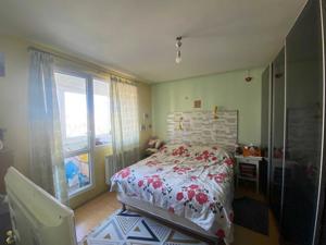 Apartament 4 camere cu Centrala, boxa, 2 bai in 1 Decembrie, Scoala 116 - imagine 3