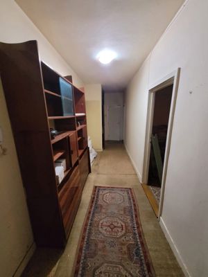 Apartament spatios in zona Balcescu - imagine 2