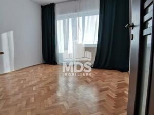 Apartament 3 camere, decomndat, zona Soarelui - imagine 2