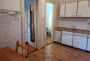 Apartament cu 2 camere de vanzare in cladire istorica  cu vedere in Piata Victoriei - imagine 7