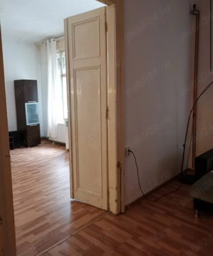 Apartament cu 2 camere de vanzare in cladire istorica  cu vedere in Piata Victoriei - imagine 10