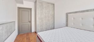 Apartament trei camere Rasnov mobilat utilat cu loc de parcare subteran si lift. - imagine 5