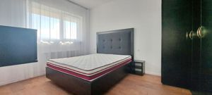 Apartament trei camere Rasnov mobilat utilat cu loc de parcare subteran si lift. - imagine 3