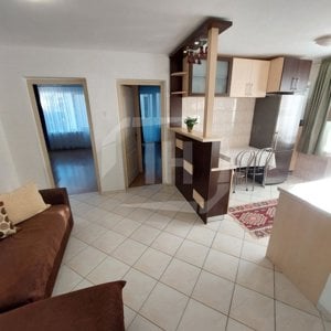 Apartament cu 3 camere, etajul 1, zona Mircea Eliade