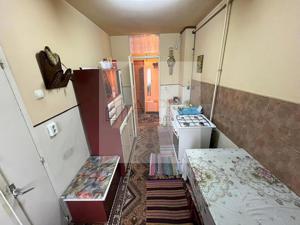 Apartament 2 camere , decomandat , etaj 2 - imagine 2