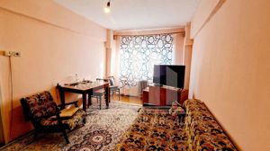 Apartament 3 camere zona Cetate -Mercur, etaj intermediar, decomandat