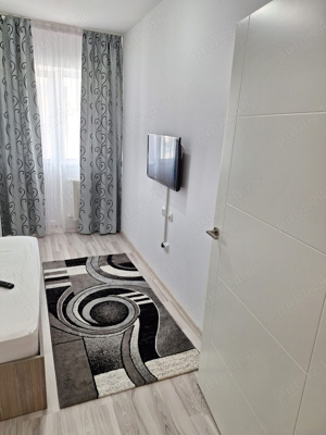 Inchiriez apartament 2 camere zona centrala  - imagine 3