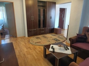 Închiriez apartament 2 camere - imagine 2