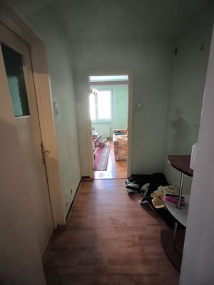 Apartament de vanzare cu trei camere in Hunedoara - imagine 5